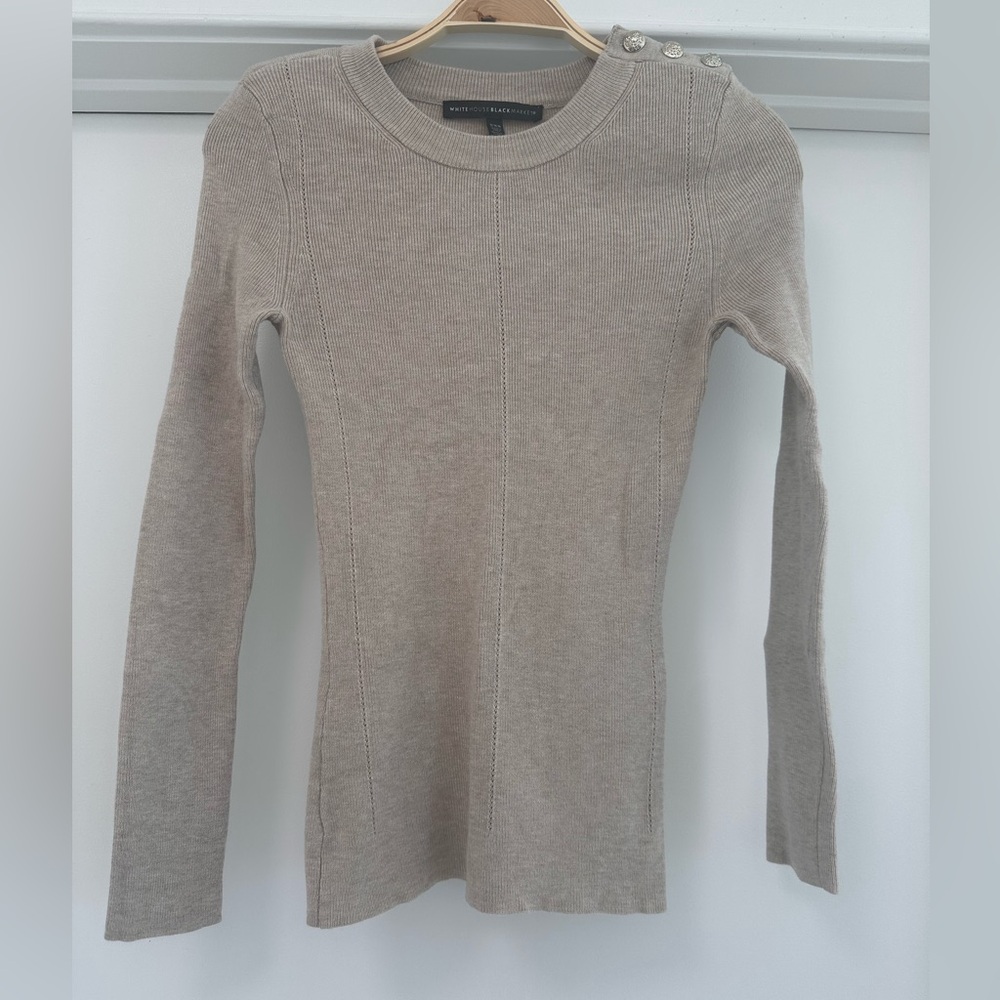 White House black Market sweater xxs